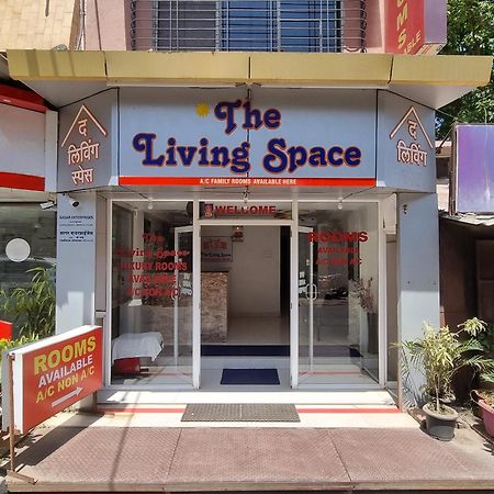 The Living Space Lonavala Buitenkant foto