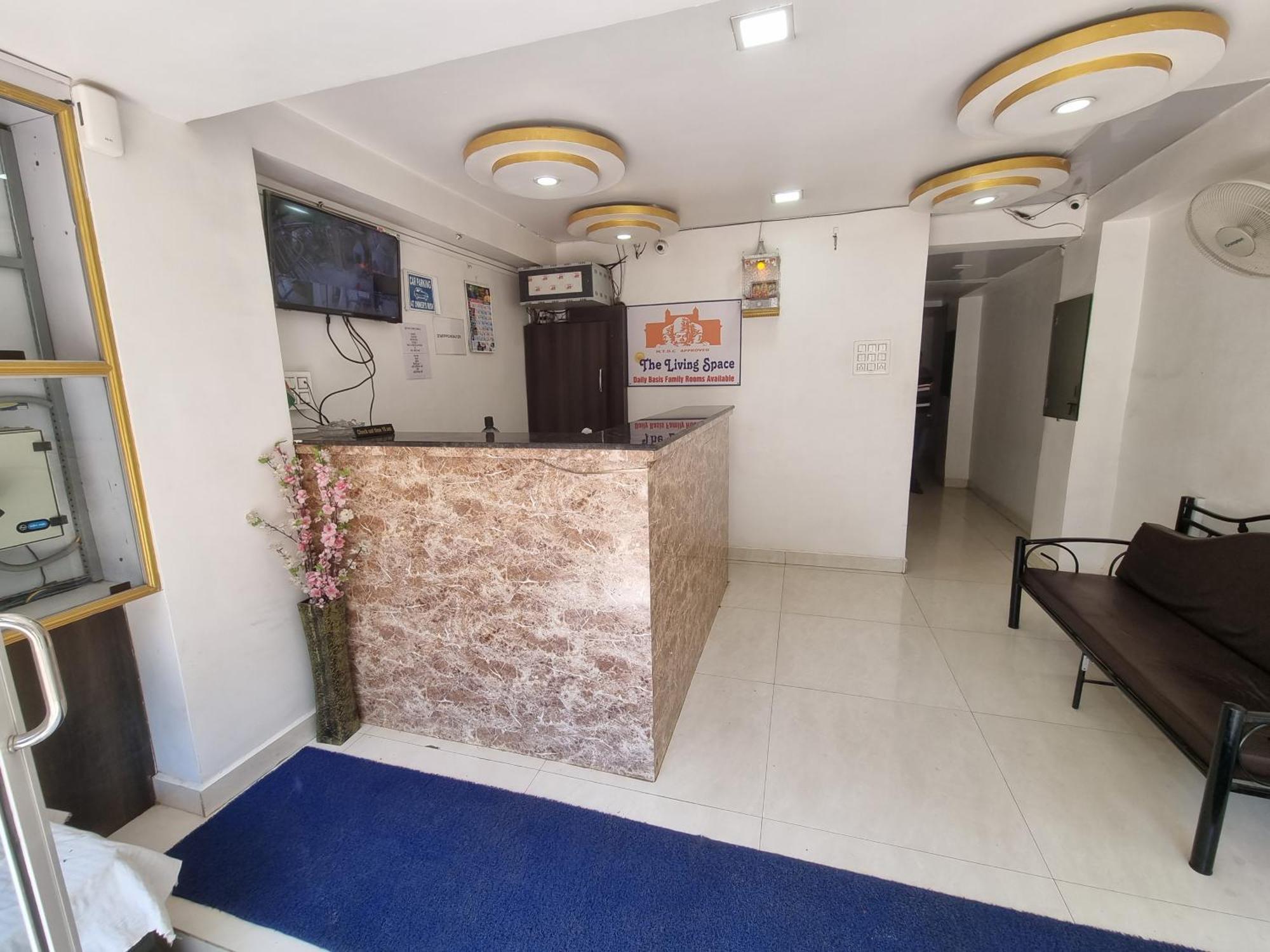 The Living Space Lonavala Buitenkant foto